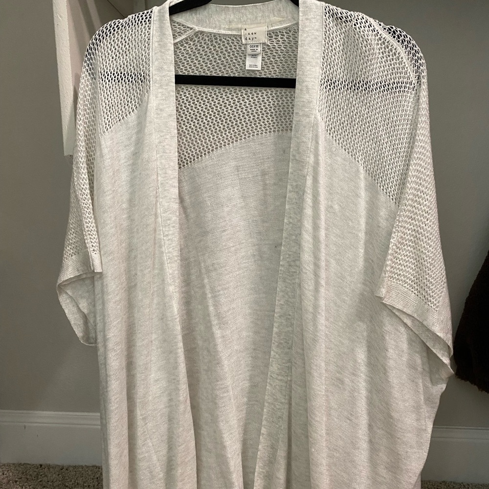Gray/cream/white shawl - one size fits most